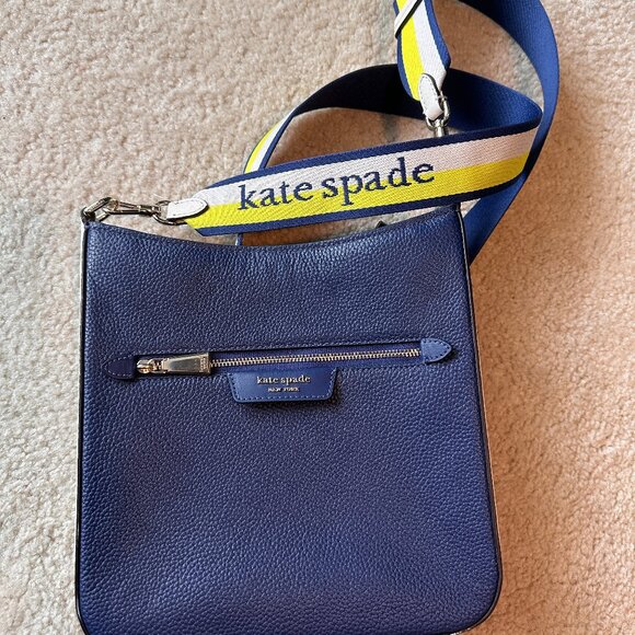 kate spade new york Hudson Color Blocked Pebble Leather Messenger Crossbody - Picture 1 of 5